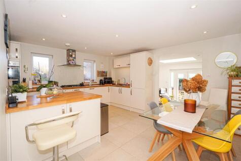 Sedlescombe Gardens, St. Leonards-on-sea