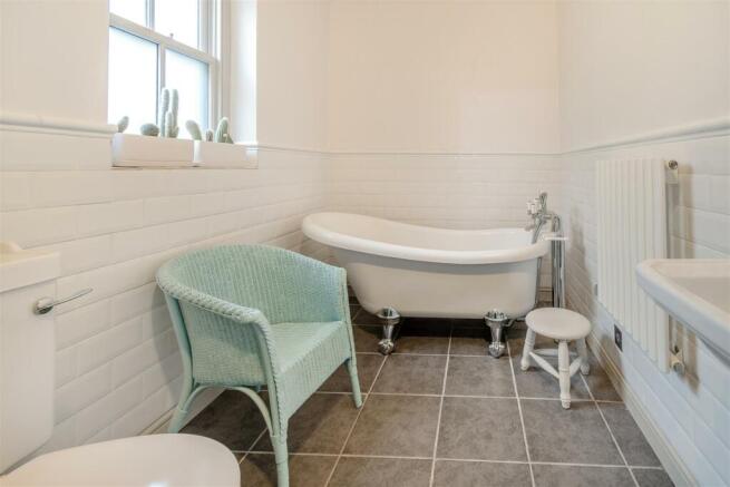 8577570-interior17.jpg