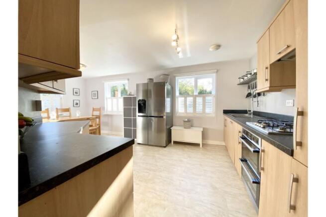 Kitchen/Dining Room