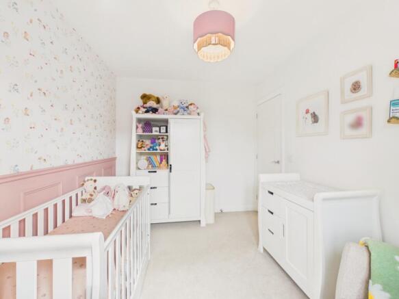3 bed Terraced for sale Image 9