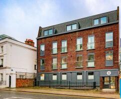 Flat 7, 15, Sheet Street, Windsor SL4 1BN