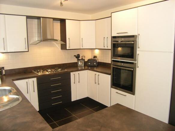 Kitchen 1