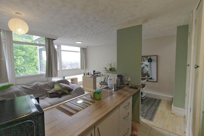 Falmouth Road, Leicester, LE5 photo 4