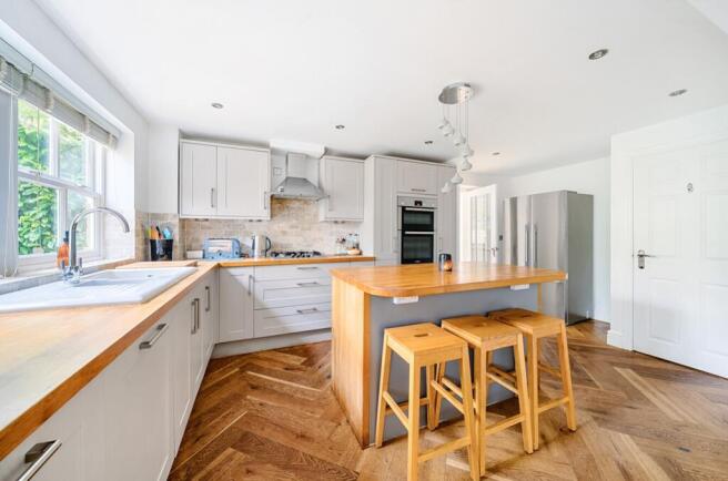 Frome Close, Lincoln, Lincolnshire, LN6 photo 4