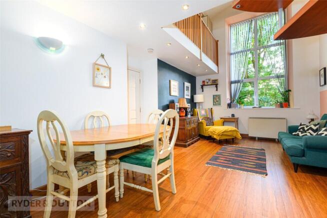 3 bed Apartment for sale Image 4