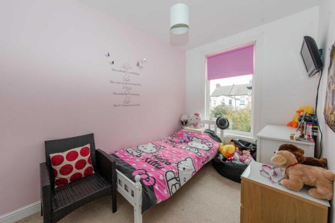 Jeyes Road, Gillingham, Kent, ME7 5XD-9