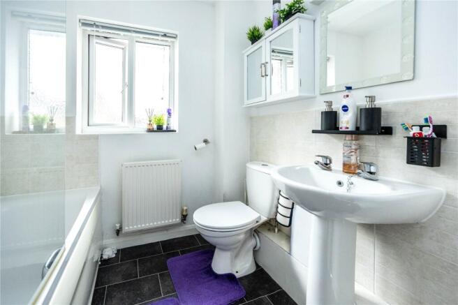 2 bed Apartment for sale Image 11