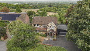 3a The Orchard, Upper Icknield Way, Aylesbury HP22 5NF