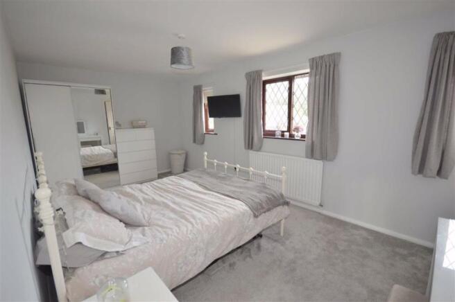 Bedroom (1)