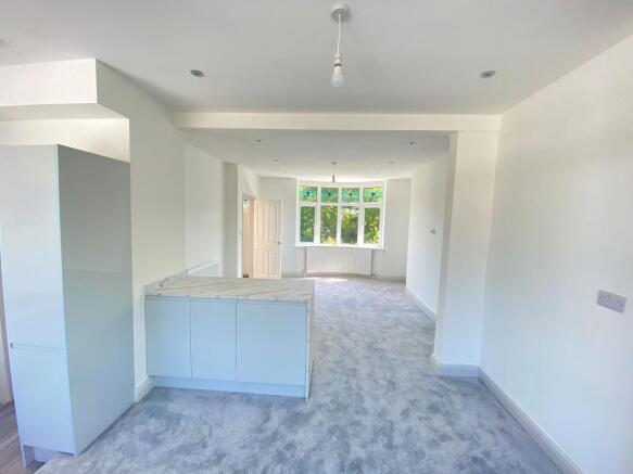 3 bed Semi-Detached for sale Image 7