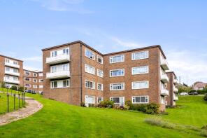 21, Woodland Court, Dyke Road Avenue, Hove BN3 6DN