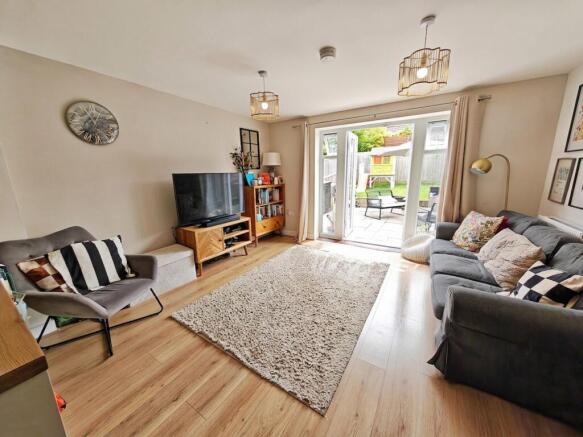 Tedder Gardens, Bowerhill, SN12 photo 4
