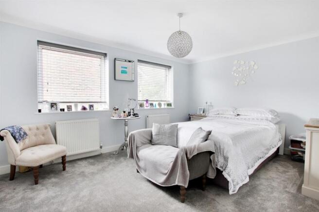 Main Bedroom E.jpg