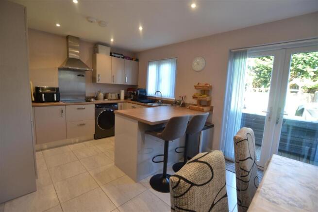 Oak Tree Drive, Leominster photo 5