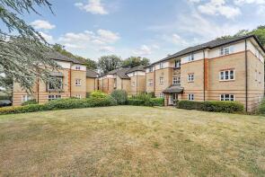 Flat 5, Beech Court, Balmore Park, Caversham, Reading RG4 8PY