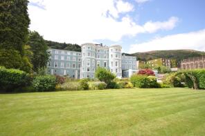 Flat 33, 33 Park View, Abbey Road, Malvern WR14 3HG