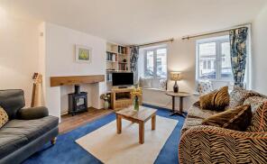 24, The Avenue, Cirencester GL7 1EJ