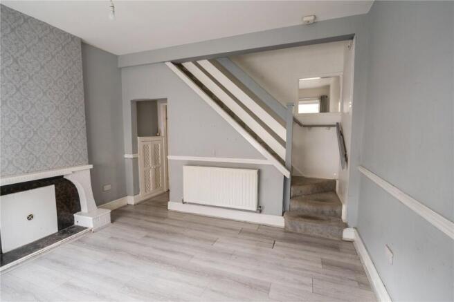 Living Room (2)
