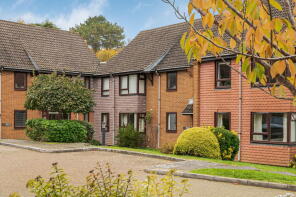 14, The Beeches, Bramley, Guildford GU5 0BD