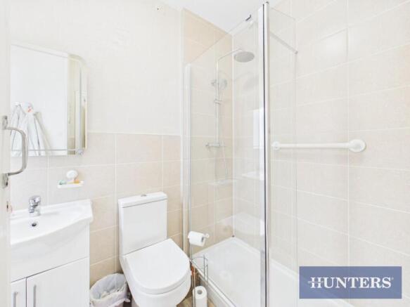 2 bed Apartment for sale Image 10