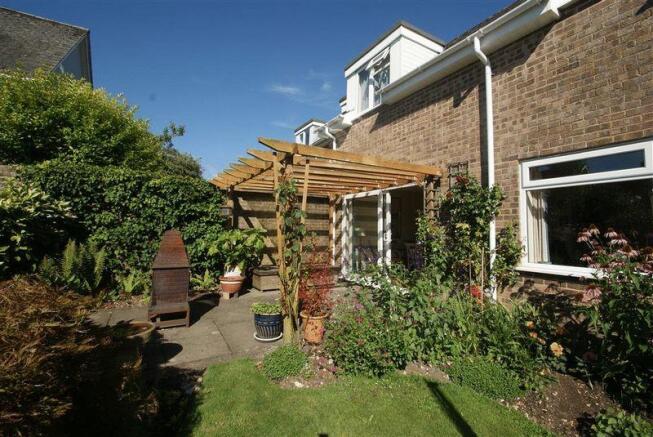 Garden 2 