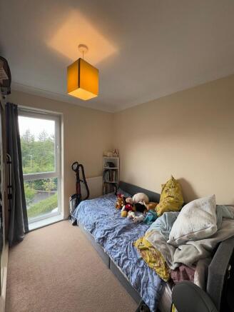 2 bed Apartment for sale Image 5
