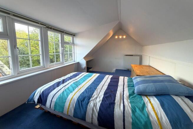 2 bed Semi-Detached for sale Image 12