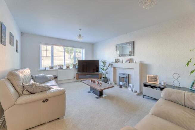 3. Family Room.jpg