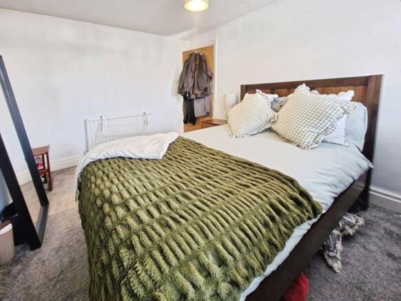 3 bed Semi-Detached for sale Image 7