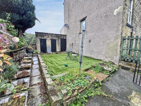 2 bed Terraced for sale Image 4