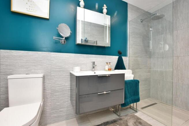En-Suite Wet Room