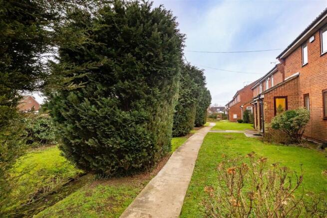 Weald Hall Lane 17