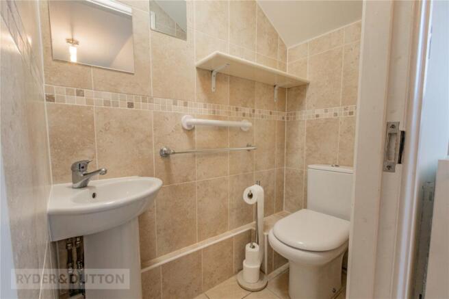 2 bed Apartment for sale Image 7