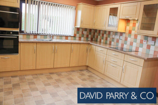 4 bedroom detached dormer bungalow