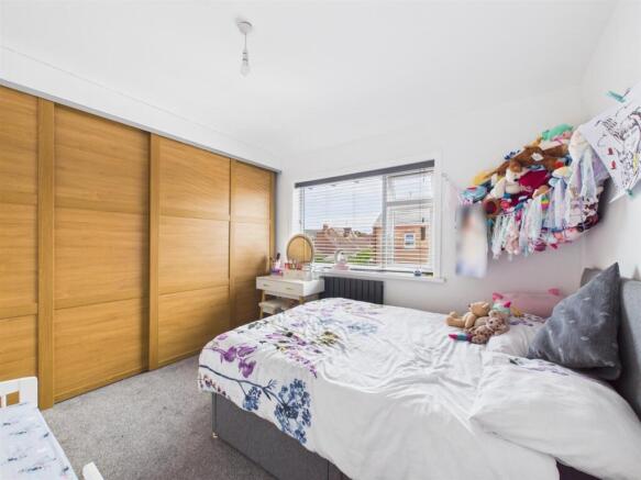 3 bed Semi-Detached for sale Image 7