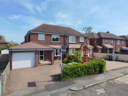 35, The Circuit, Alderley Edge SK9 7LS