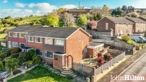 2, Dartmouth Close, Brighton BN2 4HZ