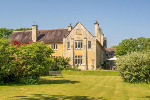 Woodside, Badminton Road, Badminton GL9 1HE