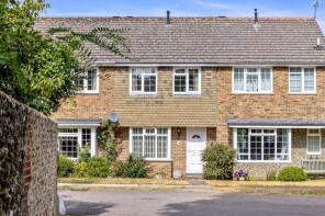 14, Holly Close, Pulborough RH20 4PD