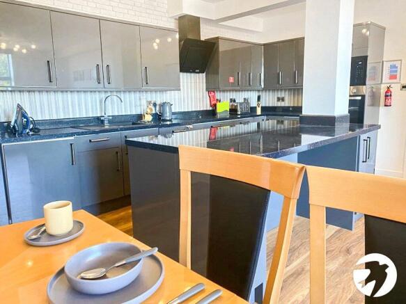 Kitchen/Lounge