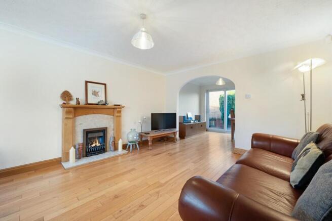 60 Saxby Avenue HDR-29.jpg