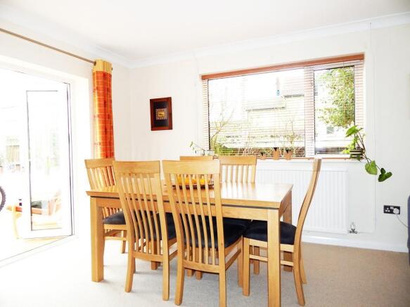 DINIING ROOM TWO.jpg
