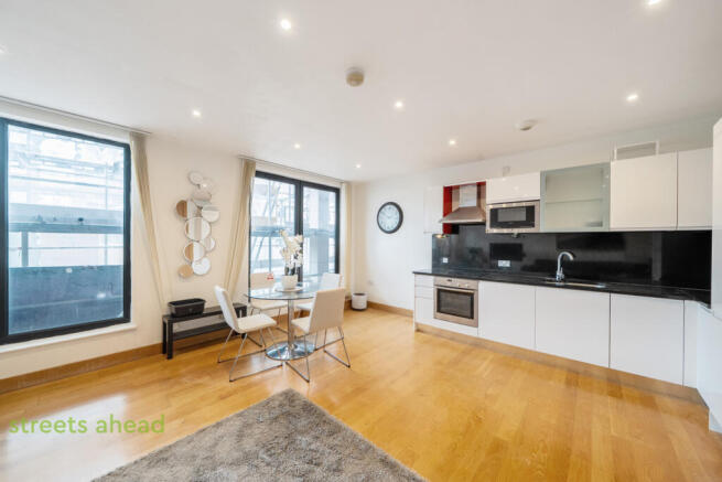 c58a9a45-7067-40c...