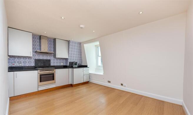Onslow Gardens 10_78-4.jpg