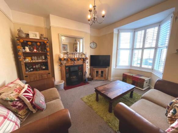 Living Room.JPG