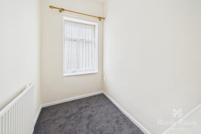 2 bed Terraced to rent Image 7