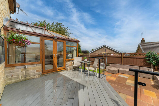4 bed Detached for sale Image 8