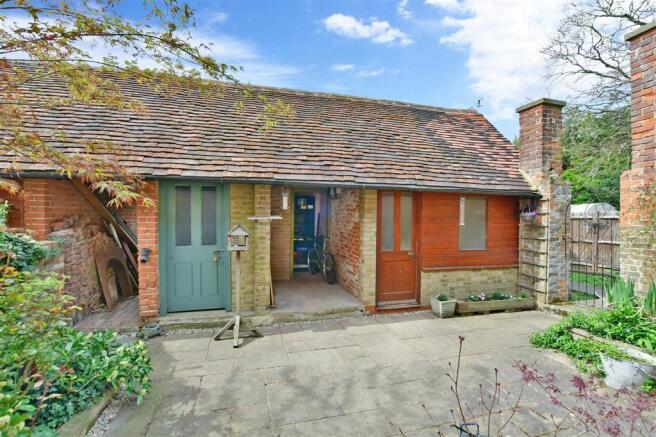 Workshop/Outbuildings