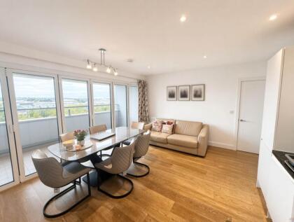 Elstree Way, Borehamwood