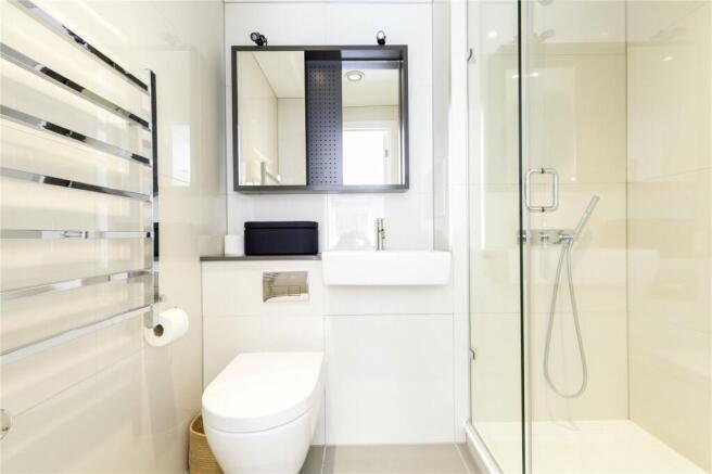 En Suite Bathroom